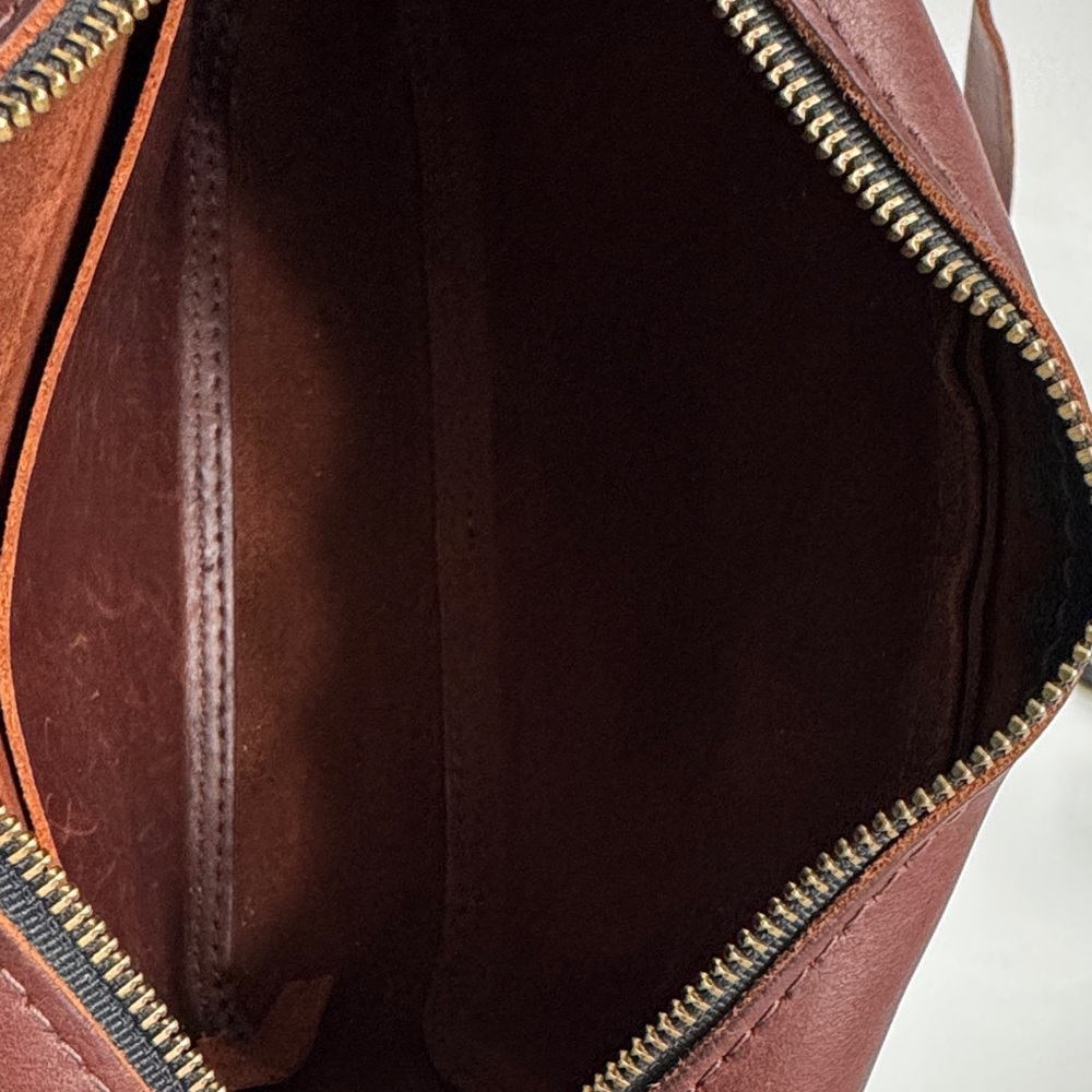 Portland Leather Rich Brown Crossbody Bag - Picture 4 of 4